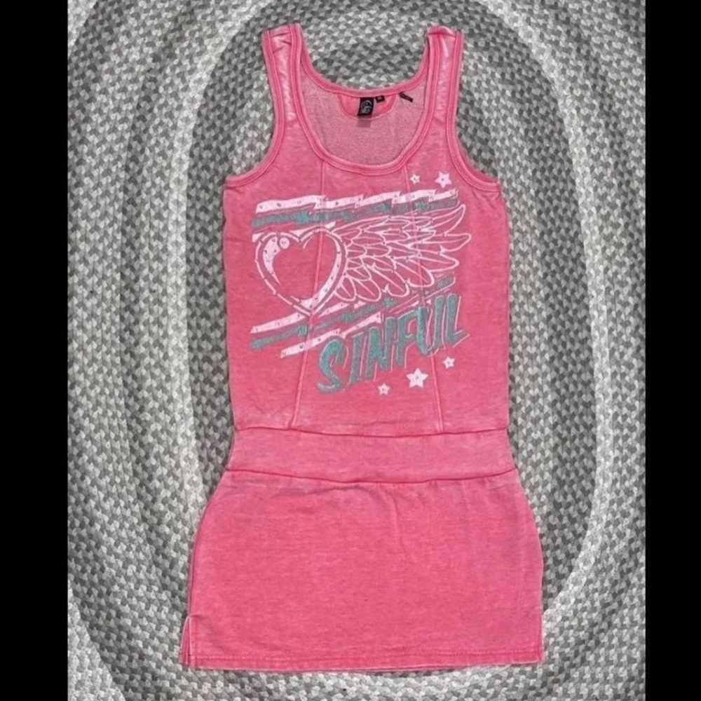 Sinful dress size M